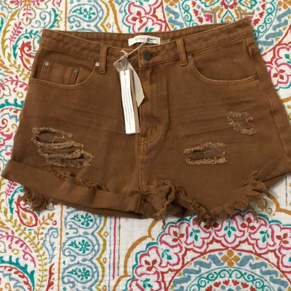NWT Mustard Seed Distressed Highwaist Shorts 🥰
